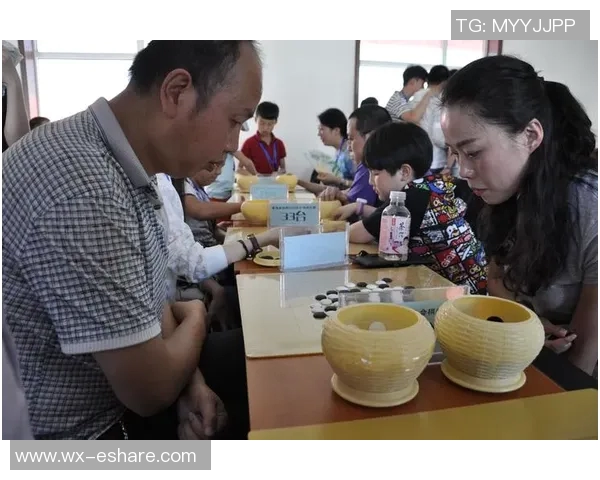 五子棋锦标赛精彩回顾选手们智勇双全争夺桂冠